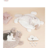 Cozy Comfort Pet Mat - The Ultimate Multi-Purpose Animal Padding White Kawaii Toys